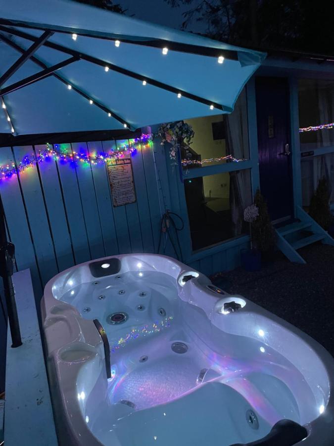 Bankhead Accommodation With Hot Tub Aberdeenshire Gamrie 外观 照片